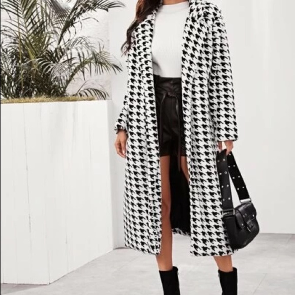Houndstooth lapel longline coat